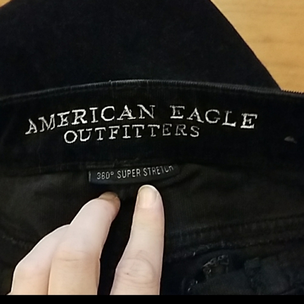 American eagle - Picture 2 of 3